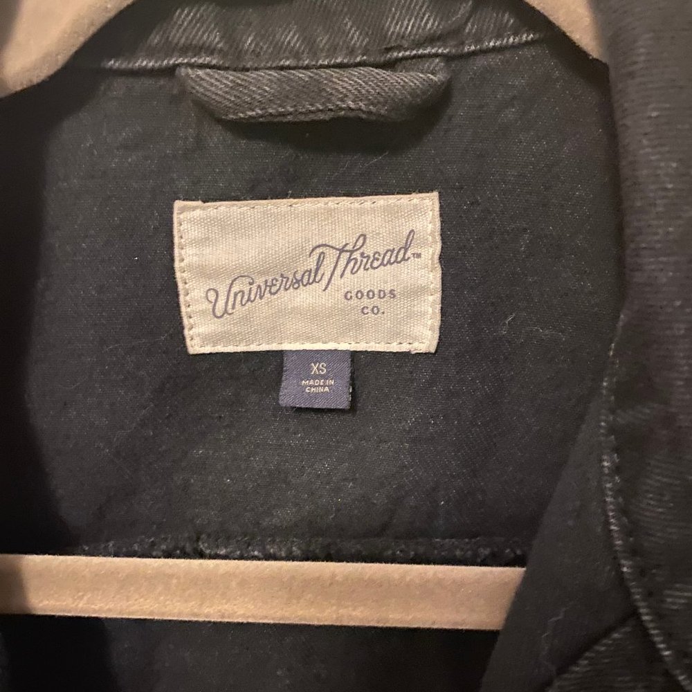 Universal Thread Black Jean Vest